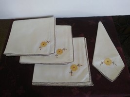 Vintage Embroidered Set Of 4 Dinner Napkins Appliqued Flowers AS IS 14&quot; ... - $27.71