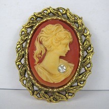 Women&#39;s Cameo Plastic Brooch Pin Goldtone Vintage 80s 70s Jewelry Filigr... - $19.79