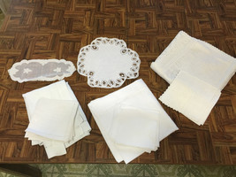 Vintage WHITE LACE Napkins Doilies Bridge Card Tablecloths 17 pcs Mixed ... - $45.04